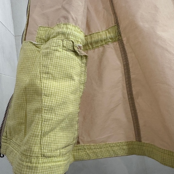 Columbia Women’s Vest Size XS – Beige – EUC - Picture 7 of 9